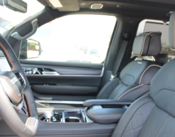 Jeep Grand Wagoneer Series III Obsidian 4x4 2025