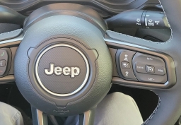 Jeep Gladiator Willys 4x4 2026