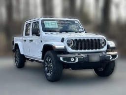 Jeep Gladiator Sahara 4x4 2026