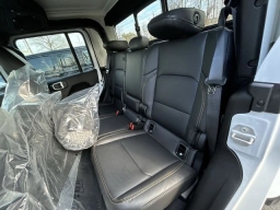 Jeep Gladiator Sahara 4x4 2026