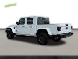 Jeep Gladiator Sport S 4x4 2026