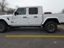 Jeep Gladiator Sahara 4x4 2026
