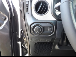 Jeep Gladiator Sport S 4x4 2025