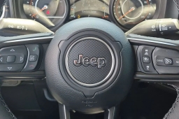 Jeep Gladiator Sahara 4x4 2026