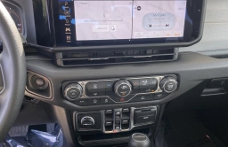 Jeep Gladiator Sport 4x4 2026