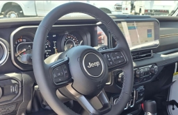 Jeep Gladiator Sahara 4x4 2026