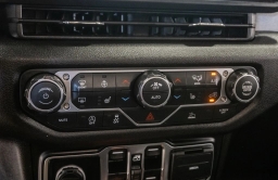 Jeep Gladiator Willys 4x4 2026