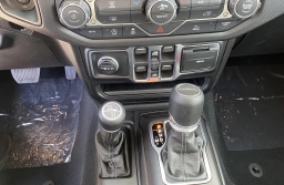 Jeep Gladiator Sport 4x4 2026