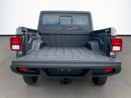 Jeep Gladiator Sport 4x4 2026