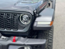Jeep Gladiator Shadow Ops 4x4 2026