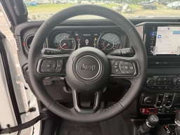 Jeep Gladiator Shadow Ops 4x4 2026