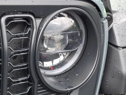 Jeep Gladiator Shadow Ops 4x4 2026