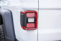 Jeep Gladiator Mojave 4x4 2026