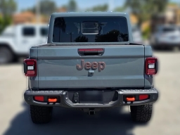 Jeep Gladiator Mojave 4x4 2026