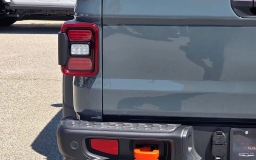 Jeep Gladiator Mojave 4x4 2026