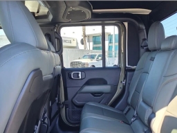 Jeep Gladiator Mojave 4x4 2026