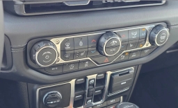 Jeep Gladiator Mojave 4x4 2026