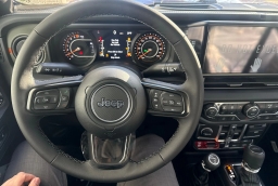 Jeep Gladiator Mojave 4x4 2026