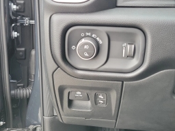 Ram 1500 Big Horn 4x2 Crew Cab 5'7" Box 2026