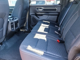 Ram 1500 Big Horn 4x2 Crew Cab 5'7" Box 2026