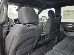 Ram 1500 Big Horn 4x2 Crew Cab 5'7" Box 2026