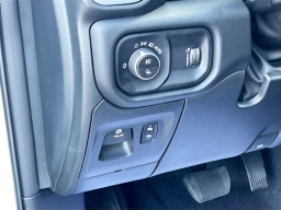 Ram 1500 Big Horn 4x2 Crew Cab 5'7" Box 2026