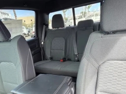 Ram 1500 Express 4x2 Crew Cab 5'7" Box 2026