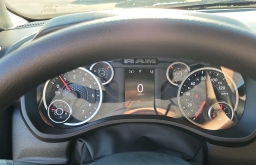 Ram 1500 Express 4x2 Crew Cab 5'7" Box 2026
