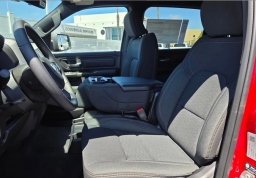 Ram 1500 Express 4x2 Crew Cab 5'7" Box 2026