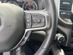 Ram 1500 Express 4x4 Crew Cab 5'7" Box 2026