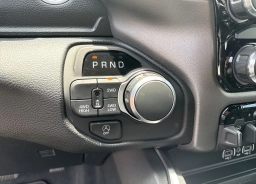Ram 1500 Express 4x4 Crew Cab 5'7" Box 2026