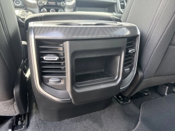 Ram 1500 Express 4x4 Crew Cab 5'7" Box 2026