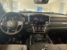Ram 1500 Big Horn 4x4 Crew Cab 5'7" Box 2026