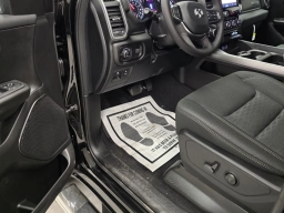 Ram 1500 Big Horn 4x4 Crew Cab 5'7" Box 2026