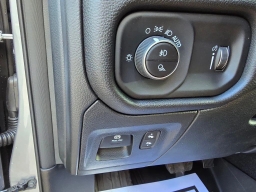 Ram 1500 Big Horn 4x4 Crew Cab 5'7" Box 2026