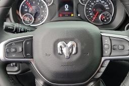 Ram 1500 Big Horn 4x4 Crew Cab 5'7" Box 2026