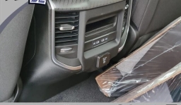 Ram 1500 Big Horn 4x4 Crew Cab 5'7" Box 2026