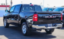 Ram 1500 Big Horn 4x4 Crew Cab 5'7" Box 2026