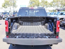 Ram 1500 Big Horn 4x4 Crew Cab 5'7" Box 2026