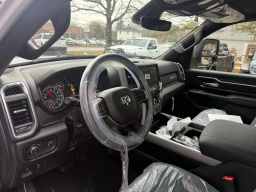 Ram 1500 Big Horn 4x4 Crew Cab 5'7" Box 2026