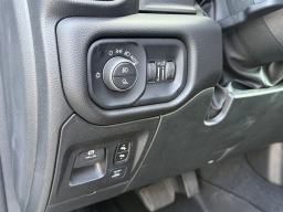 Ram 1500 Big Horn 4x4 Crew Cab 5'7" Box 2026