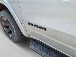 Ram 1500 Big Horn 4x4 Crew Cab 5'7" Box 2026