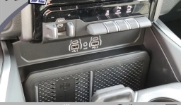 Ram 1500 Big Horn 4x4 Crew Cab 5'7" Box 2026