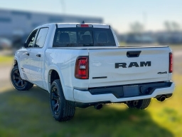 Ram 1500 Big Horn 4x4 Crew Cab 5'7" Box 2026