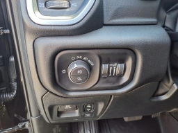 Ram 1500 Big Horn 4x4 Crew Cab 5'7" Box 2026