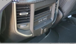 Ram 1500 Big Horn 4x4 Crew Cab 5'7" Box 2026