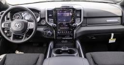 Ram 1500 Big Horn 4x4 Crew Cab 5'7" Box 2026
