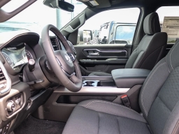 Ram 1500 Big Horn 4x4 Crew Cab 5'7" Box 2026
