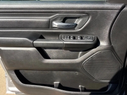 Ram 1500 Tradesman 4x4 Crew Cab 5'7" Box 2026