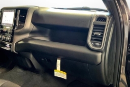Ram 1500 Tradesman 4x4 Crew Cab 5'7" Box 2026